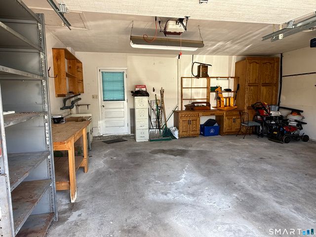 26 Maple Street, Trumbull, CT 06611