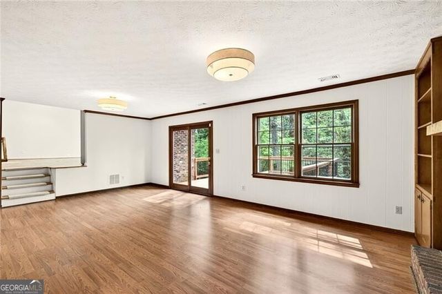 5208 Sanlee Lane, Atlanta, GA 30360