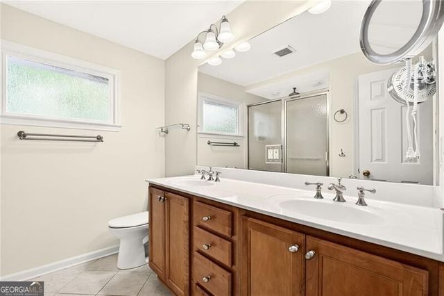 5208 Sanlee Lane, Atlanta, GA 30360