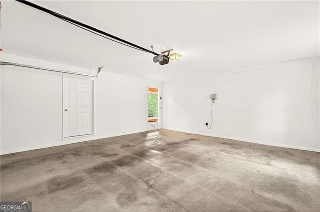 5208 Sanlee Lane, Atlanta, GA 30360