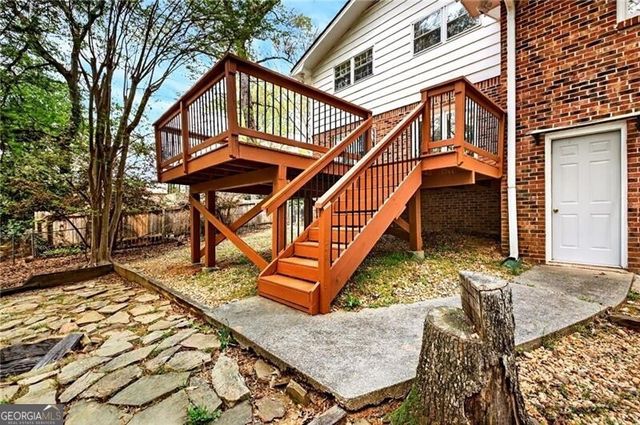 5208 Sanlee Lane, Atlanta, GA 30360