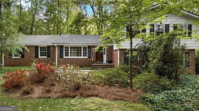 5208 Sanlee Lane, Atlanta, GA 30360