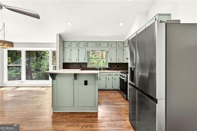 5208 Sanlee Lane, Atlanta, GA 30360