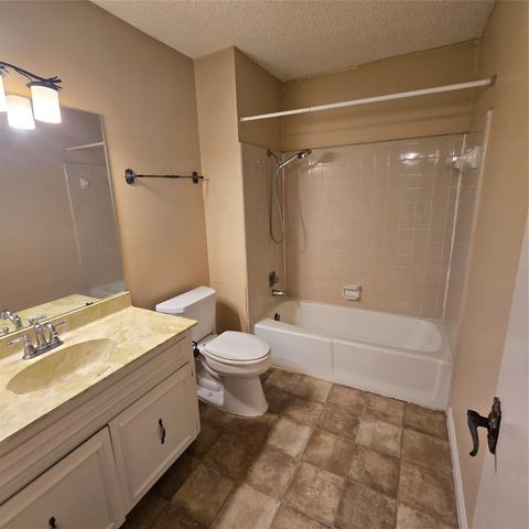 801 Old Ranch Road 12, San Marcos, TX 78666