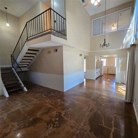 801 Old Ranch Road 12, San Marcos, TX 78666