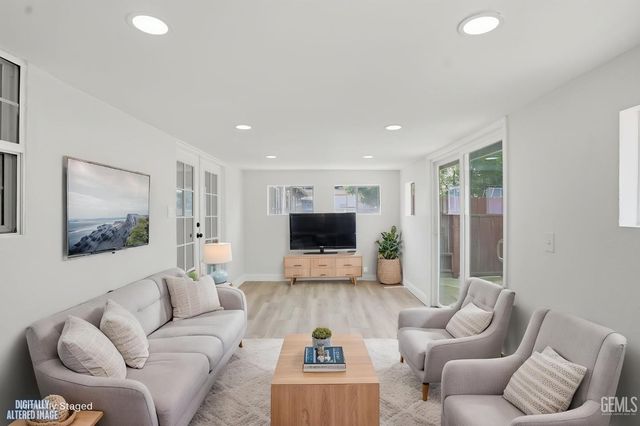 418 Bryant Street, Bakersfield, CA 93307