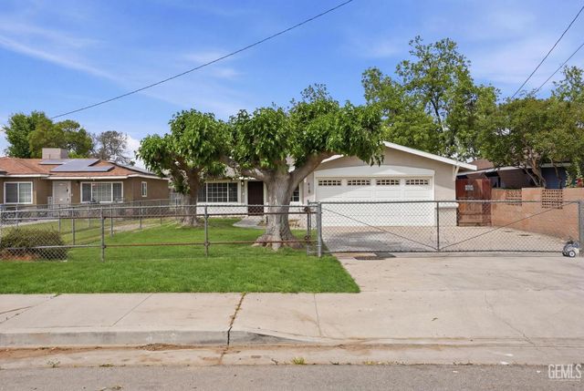 418 Bryant Street, Bakersfield, CA 93307