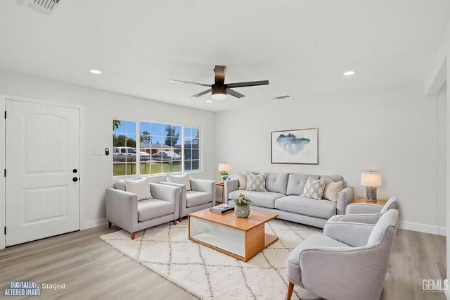 418 Bryant Street, Bakersfield, CA 93307