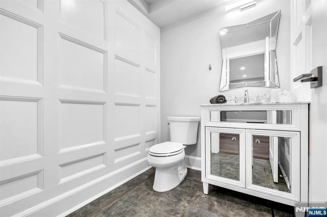 14 Gabriel Court 14, Paramus, NJ 07652