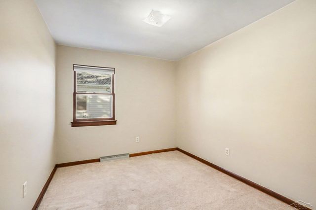 1312 Hine Street, Bay City, MI 48708