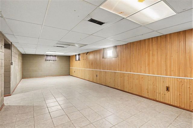 1312 Hine Street, Bay City, MI 48708