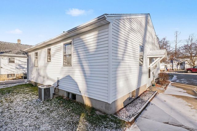 1312 Hine Street, Bay City, MI 48708