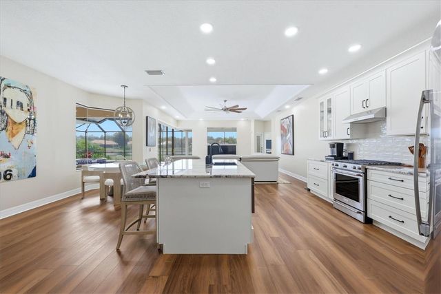 6915 HONEYSUCKLE TRAIL, Lakewood Ranch, FL 34202