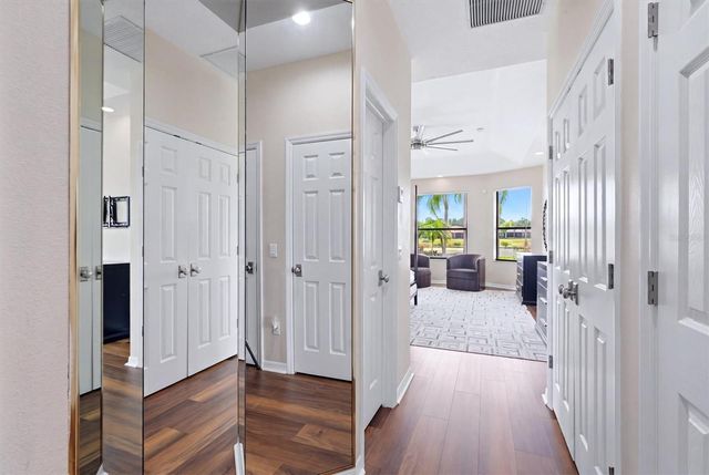 6915 HONEYSUCKLE TRAIL, Lakewood Ranch, FL 34202