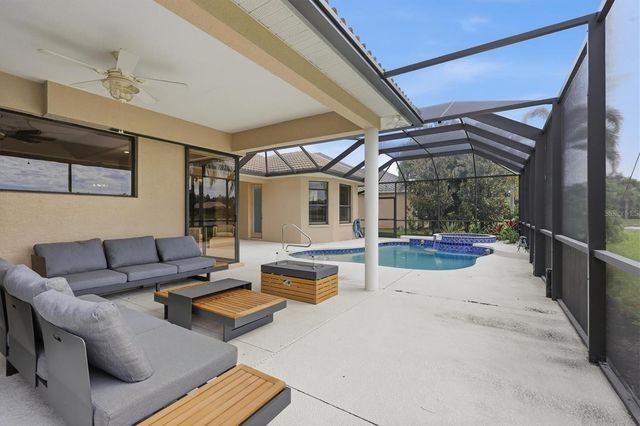 6915 HONEYSUCKLE TRAIL, Lakewood Ranch, FL 34202