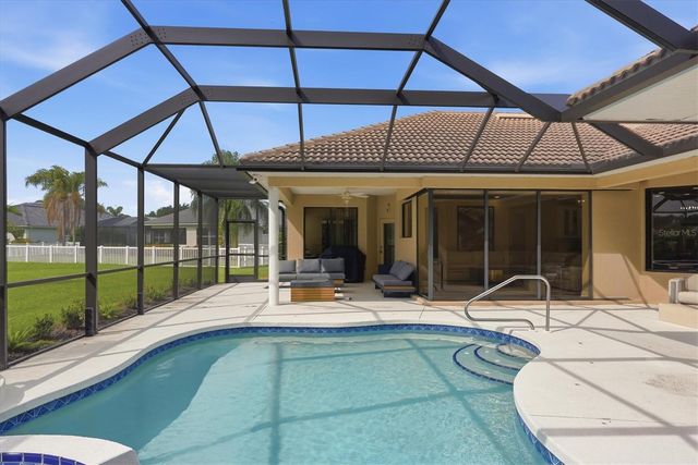 6915 HONEYSUCKLE TRAIL, Lakewood Ranch, FL 34202