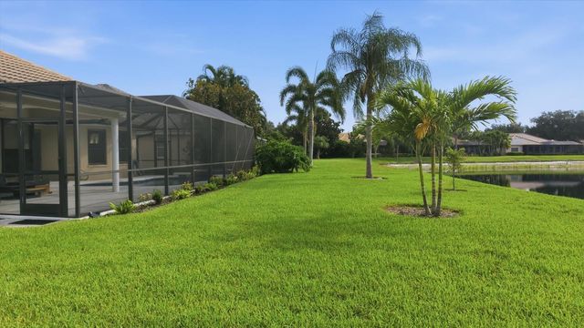 6915 HONEYSUCKLE TRAIL, Lakewood Ranch, FL 34202