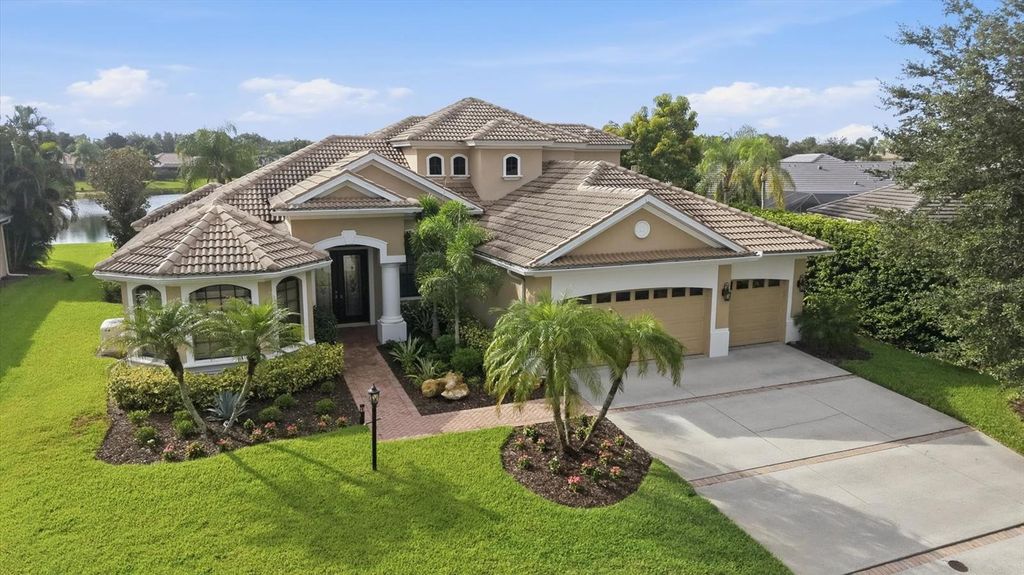 6915 HONEYSUCKLE TRAIL, Lakewood Ranch, FL 34202
