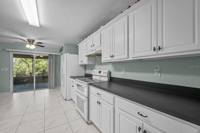 14 BURNLEY PLACE, Palm Coast, FL 32137