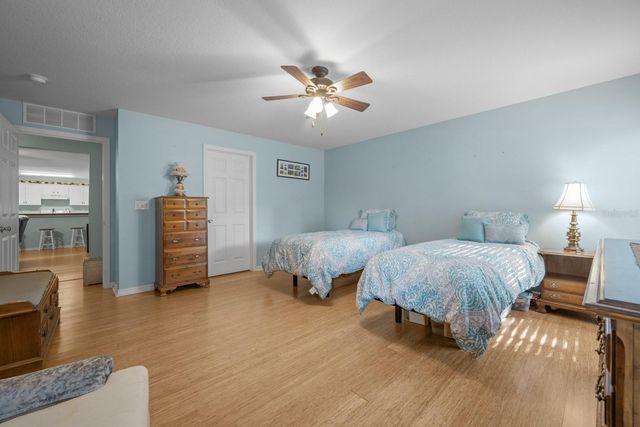 14 BURNLEY PLACE, Palm Coast, FL 32137