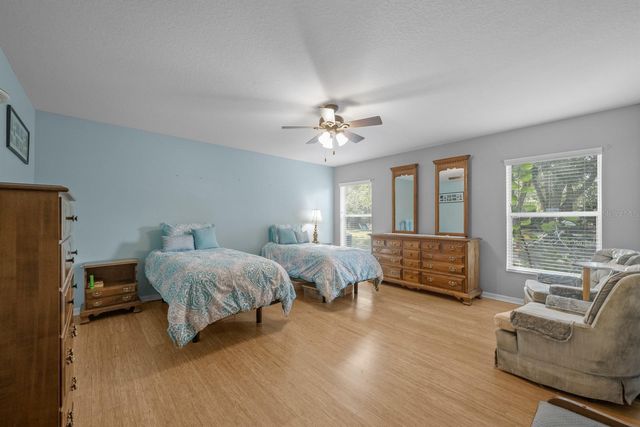 14 BURNLEY PLACE, Palm Coast, FL 32137