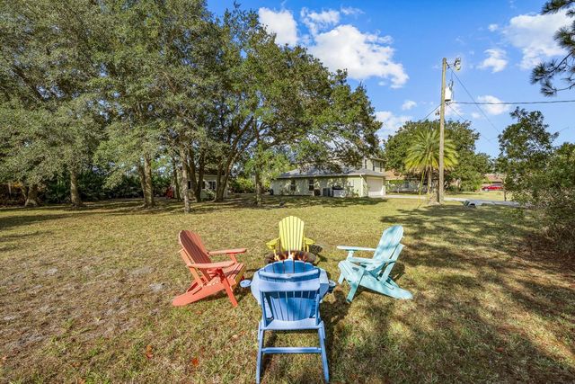 14 BURNLEY PLACE, Palm Coast, FL 32137