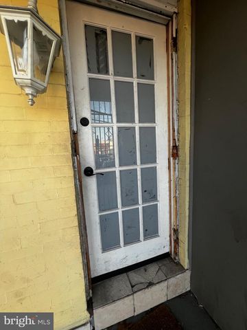 4844 N FRONT ST, Philadelphia, PA 19120