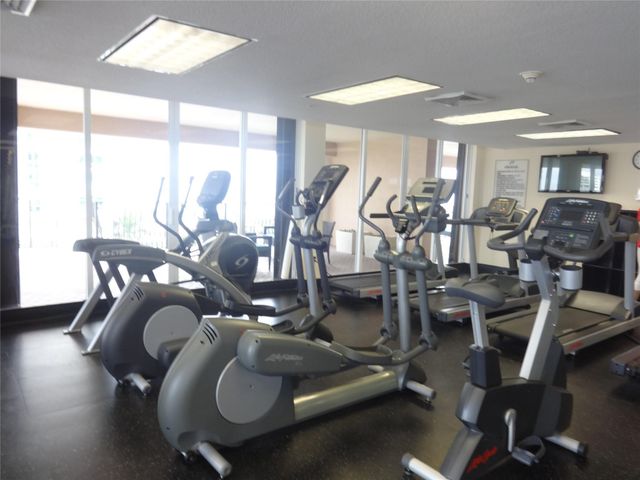 100 S Birch Road 1005D, Fort Lauderdale, FL 33316