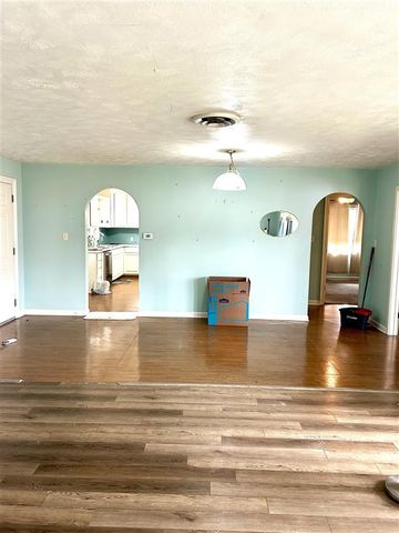 26 Horseshoe Lane, Sulphur, LA 70663