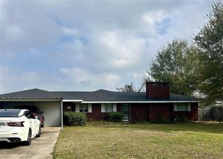 26 Horseshoe Lane, Sulphur, LA 70663