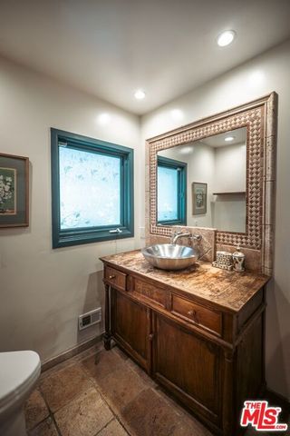 410 N Crescent Heights Boulevard, Los Angeles, CA 90048