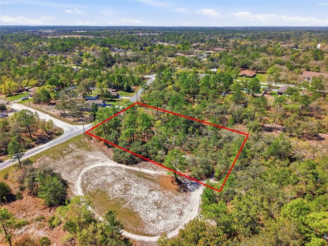 11155 MARSH WREN AVENUE, Weeki Wachee, FL 34614