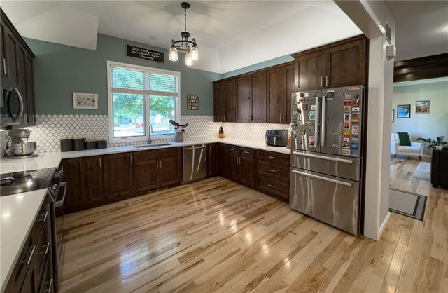 14682 W 144th Terrace, Olathe, KS 66062