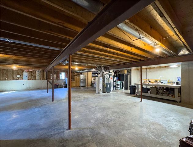 14682 W 144th Terrace, Olathe, KS 66062