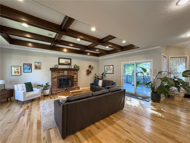 14682 W 144th Terrace, Olathe, KS 66062