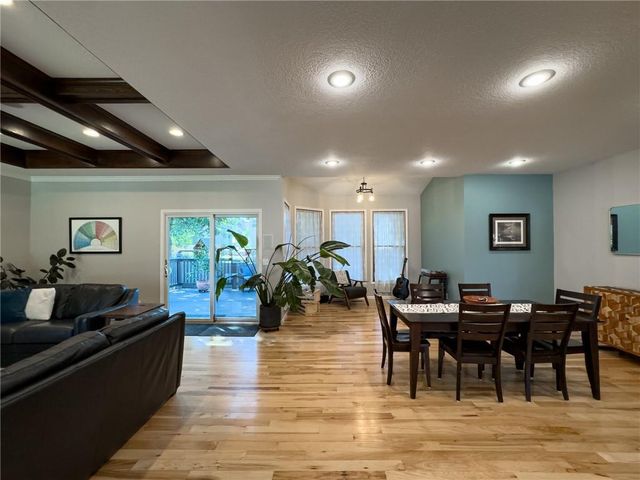 14682 W 144th Terrace, Olathe, KS 66062