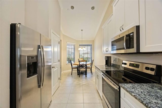 13608 MESSINA LOOP 202, Bradenton, FL 34211