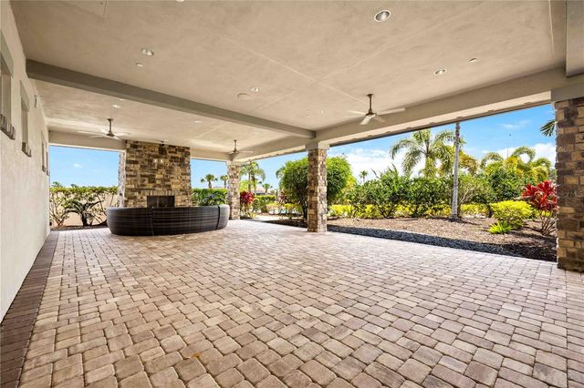 13608 MESSINA LOOP 202, Bradenton, FL 34211