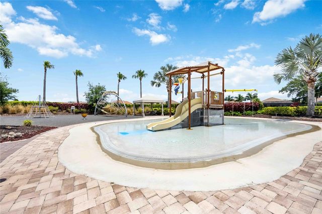 13608 MESSINA LOOP 202, Bradenton, FL 34211