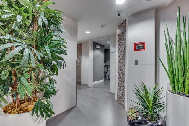 235 NE 1st Street 504, Delray Beach, FL 33444