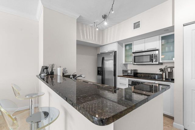 235 NE 1st Street 504, Delray Beach, FL 33444