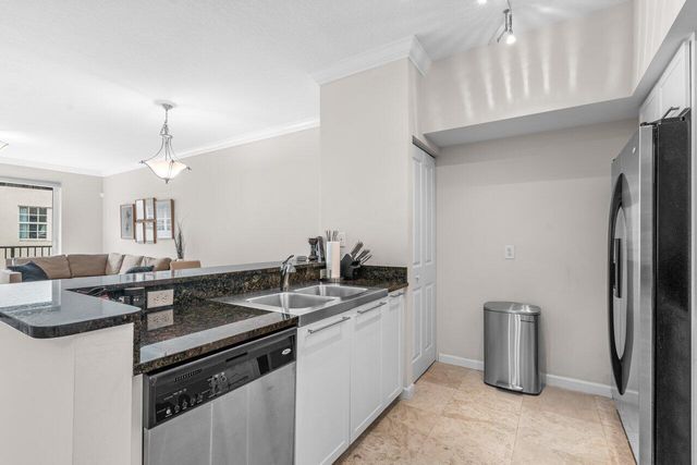 235 NE 1st Street 504, Delray Beach, FL 33444