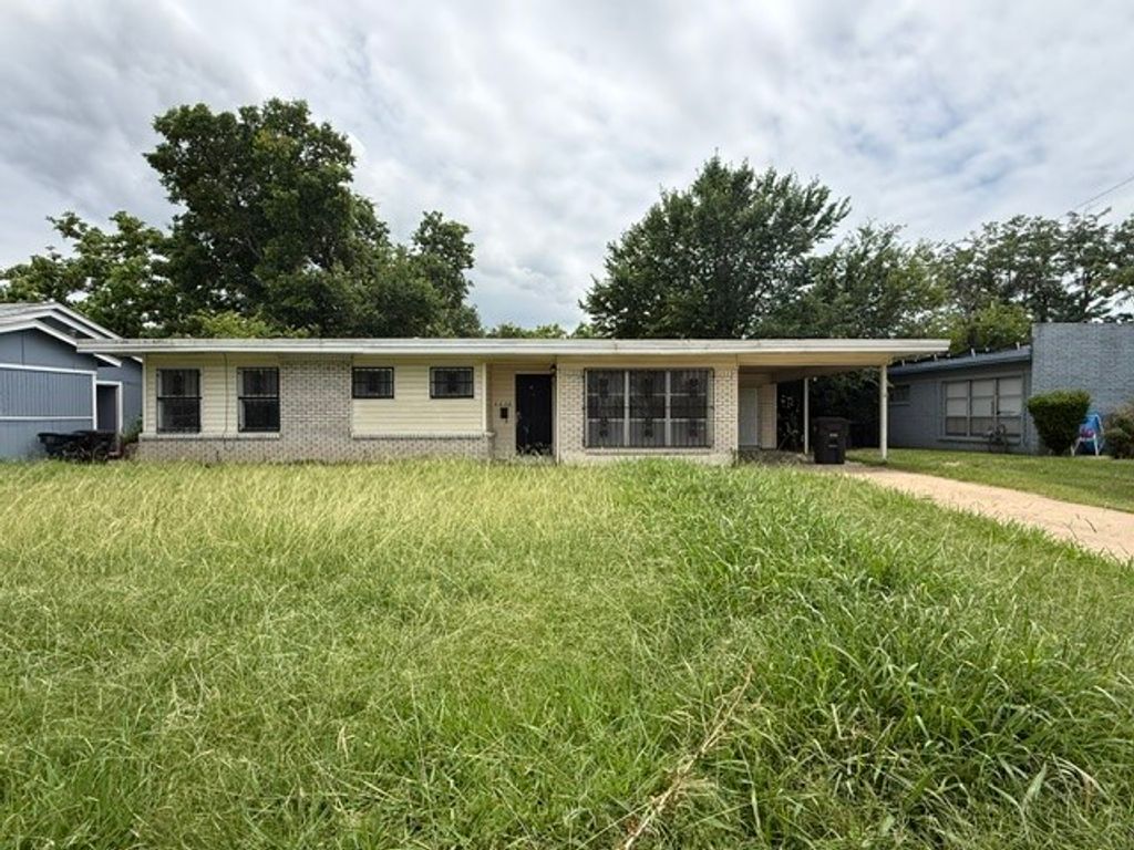4628 Reed Street, Fort Worth, TX 76119