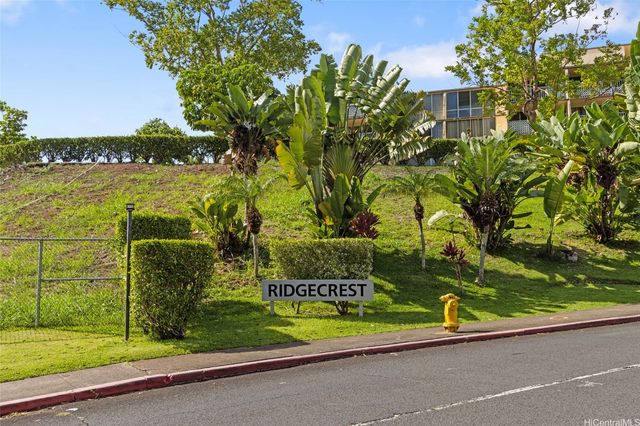 95-2035 Waikalani Place B302, Mililani, HI 96789