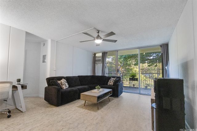 95-2035 Waikalani Place B302, Mililani, HI 96789