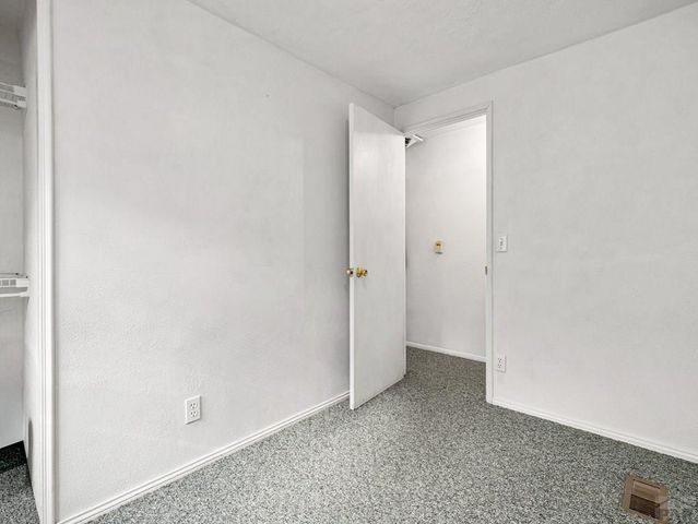 906 Aspen Circle, Pueblo, CO 81006