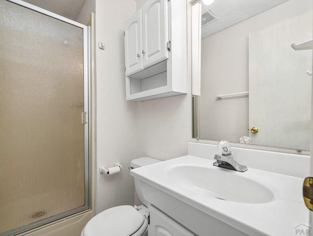 906 Aspen Circle, Pueblo, CO 81006