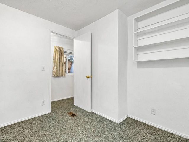 906 Aspen Circle, Pueblo, CO 81006