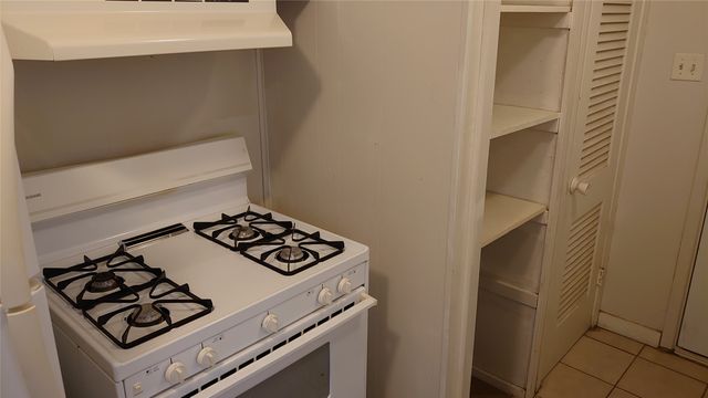 693 E North 15th Street B, Abilene, TX 79601