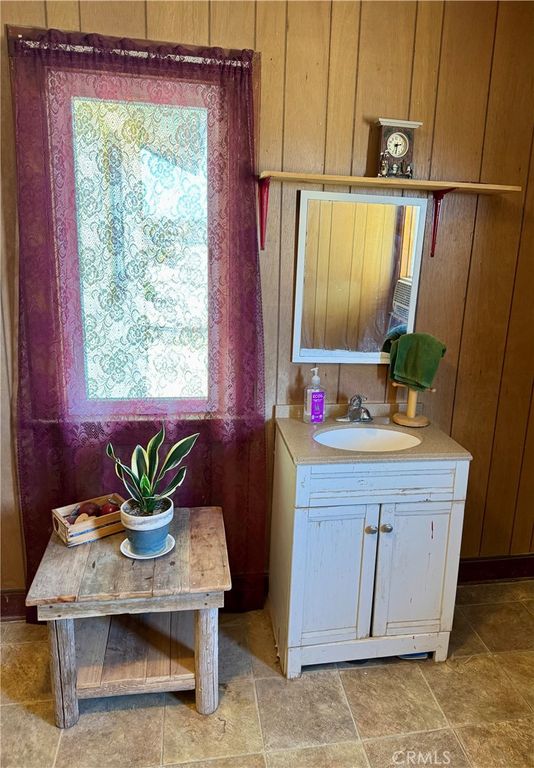 Image 12 of property listing at 4759 Pinto Mountain, 29 Palms, CA 92277